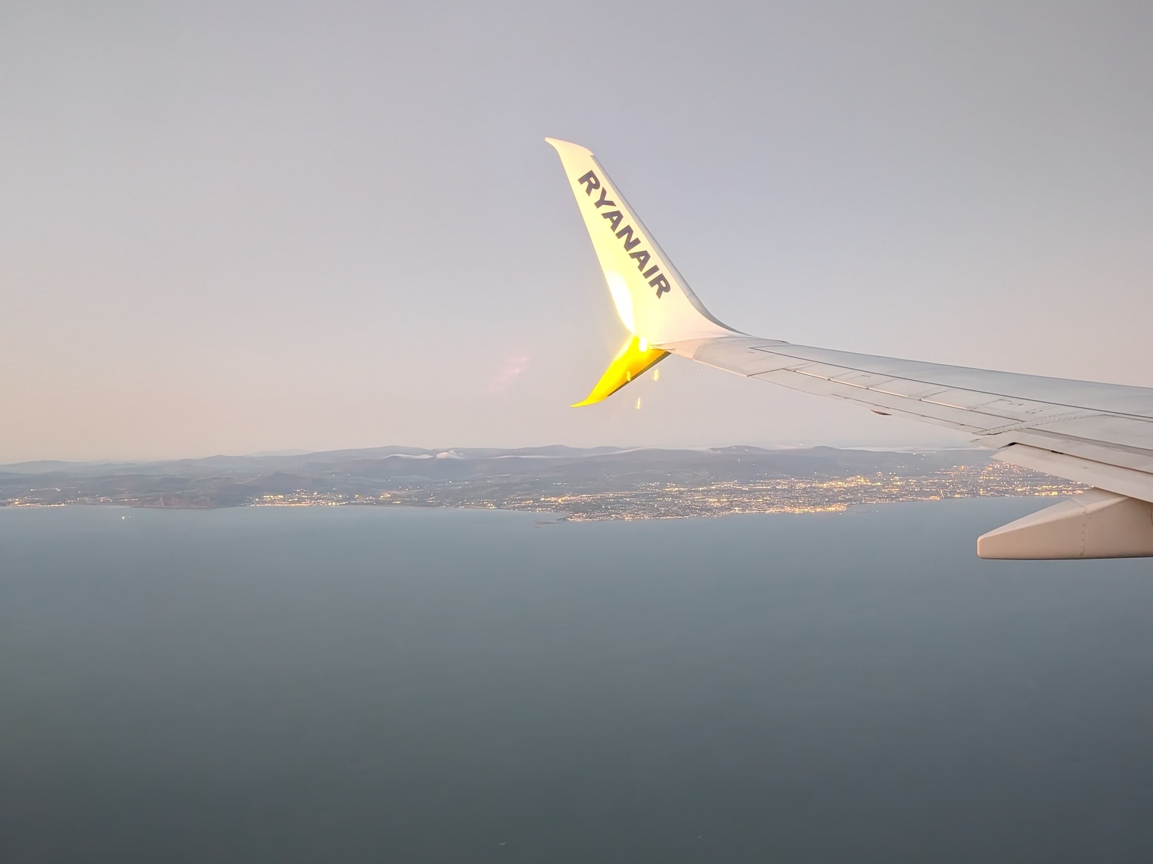Blick aus dem Flugzeug auf Dublin